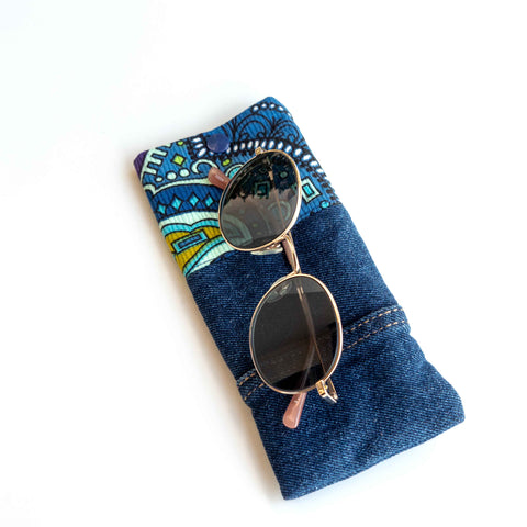 Vintage Funky Blue Soft Glasses Case New